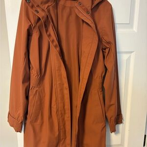 Athleta Terracotta Hooded Rain Coat